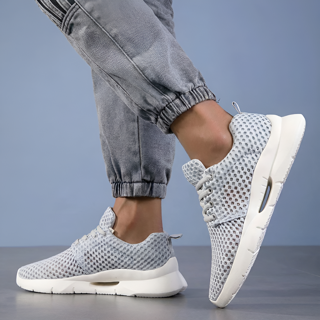 Summit Mesh Sneaker