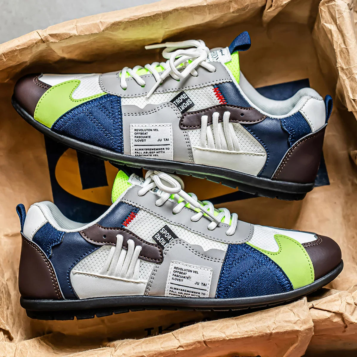 Atlas Racer Sneaker
