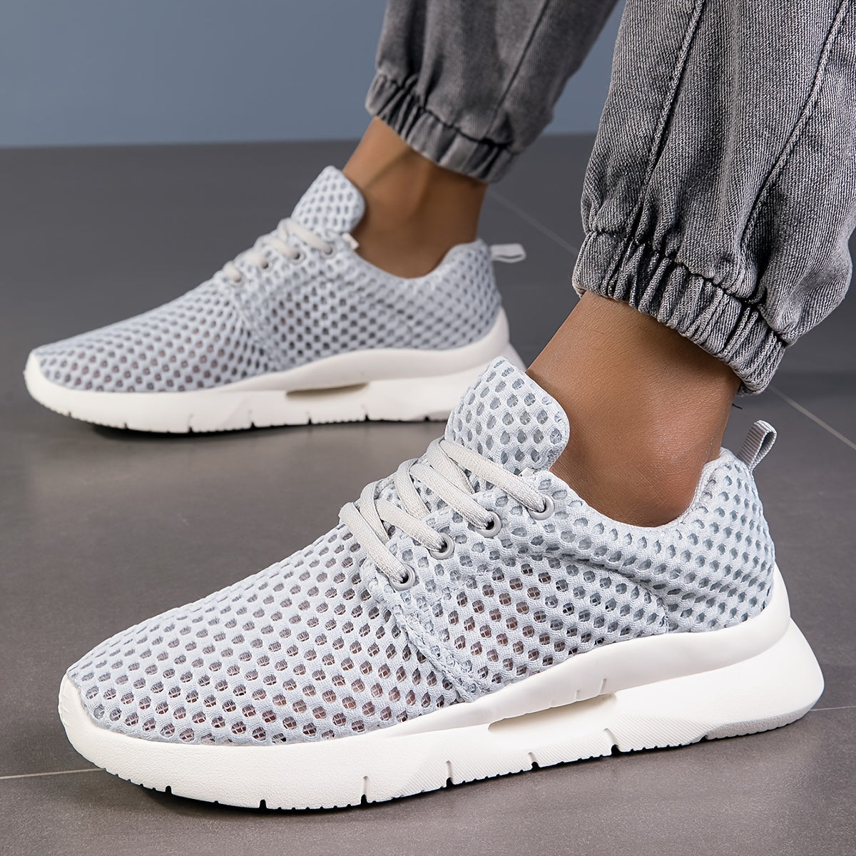 Summit Mesh Sneaker